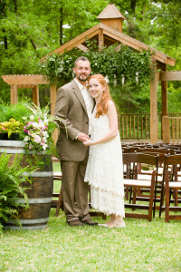 Nacogdoches wedding photographer Greg Patterson at Union Springs venue in Garrison.